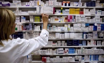 Imagen de la nota: Atención normal para afiliados de IOMA en farmacias