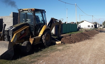 Comenzó la obra de ampliación de la red de agua corriente Imagen de la nota: Comenzó la obra de ampliación de la red de agua corriente