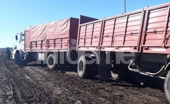 Infraccionan a transportista por circular en camino rural Imagen de la nota: Infraccionan a transportista por circular en camino rural