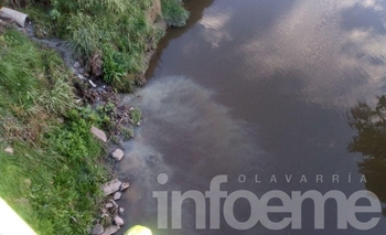 Imagen de la nota: Video: aguas servidas en el Arroyo Tapalqué