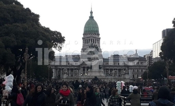 Imagen de la nota: El proyecto de ley que legaliza el aborto llegó al Senado
