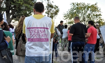 Imagen de la nota: Tribuna docente convocó al no inicio de clases