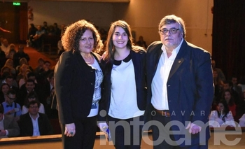 Imagen de la nota: Se realizó el Acto de Colación de Grado de la UNICEN