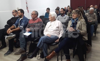 Imagen de la nota: Ingeniería presentó un libro que combina arte y ciencia 