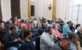Imagen de la nota: Autoridades liguistas presentes en importante reunión en Tandil