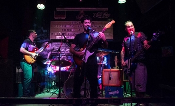 Imagen de la nota: Los nuevos discos no frenan en cuarentena