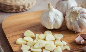Imagen de la nota: Ajo y Agua