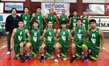 Imagen de la nota: Torneo Provincial U15: festejo en la ruta para Pueblo Nuevo