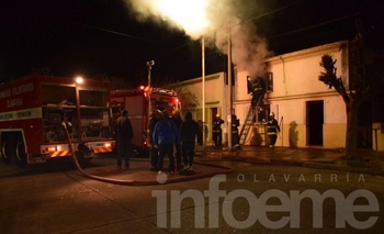 Imagen de la nota: Impactante incendio en una vivienda