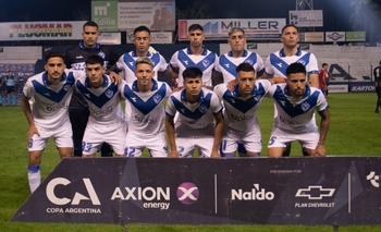 “Doblete” de Janson en la goleada de Vélez Sarsfield Imagen de la nota: “Doblete” de Janson en la goleada de Vélez Sarsfield