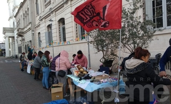 Imagen de la nota: Comenzó la jornada cultural de reclamo del FOL