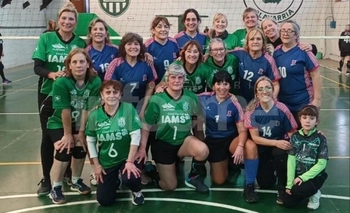 Imagen de la nota:  Las Lobas fueron locales y campeonas de la Liga Regional