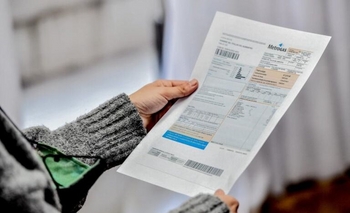 Oficializaron las subas de luz y gas para noviembre: la tarifa promedio supera los $100.000 Imagen de la nota: Oficializaron las subas de luz y gas para noviembre: la tarifa promedio supera los $100.000