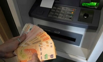 Imagen de la nota: Aguinaldo: el 29% de los argentinos lo destinará a pagar deudas este año