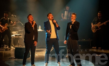 Imagen de la nota: Fotogalería: Destino San Javier hizo delirar al público del Teatro Municipal