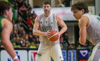 Liga Nacional: ganó el “Verdolaga”, Diez fue figura y hay desempate Imagen de la nota: Liga Nacional: ganó el “Verdolaga”, Diez fue figura y hay desempate