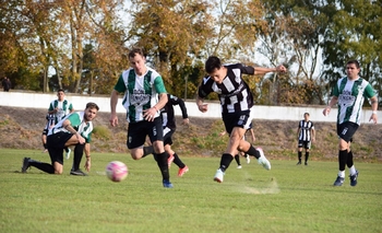 Torneo Interligas: Estudiantes goleó y pasó de ronda Imagen de la nota: Torneo Interligas: Estudiantes goleó y pasó de ronda