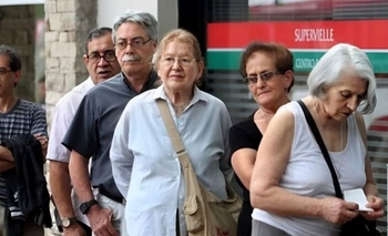 Imagen de la nota: El Gobierno confirmó que vetará el aumento a los jubilados para proteger el 