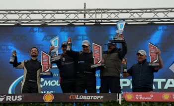 Automovilismo: podio en La Plata y buenas actuaciones en Concepción del Uruguay  Imagen de la nota: Automovilismo: podio en La Plata y buenas actuaciones en Concepción del Uruguay