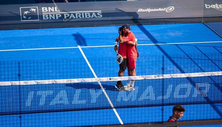 “Fede” Chingotto y “Ale” Galán, a Cuartos de Final en 47 minutos