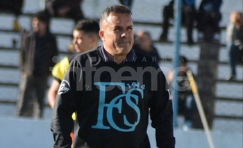 Imagen de la nota: Ferro busca DT: renunció Gustavo Liggerini