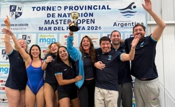 Imagen de la nota:  Natación: Ferro se subió muchas veces al podio en Mar del Plata