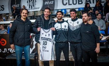 Imagen de la nota: Sansimoni tuvo su reconocimiento en Estudiantes