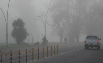 Imagen de la nota: Emitieron una alerta violeta por niebla en siete provincias para este martes