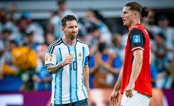 Imagen de la nota: Ganó Argentina y clasificó a Dieciseisavos en el Mundial