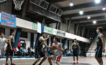 Imagen de la nota: Racing debutó con victoria