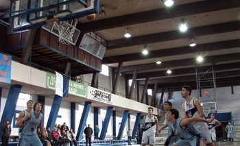 Imagen de la nota: Racing sumó una victoria y una derrota