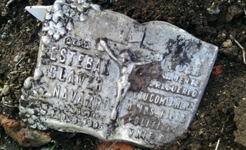 Imagen de la nota: Vecinos encuentran desechos del cementerio y el Municipio explica