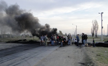Imagen de la nota: Vecinos suspenden corte de calle tras promesas del Municipio