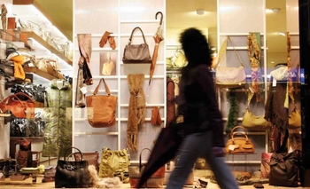 Ventas minoristas cayeron casi un diez por ciento en junio Imagen de la nota: Ventas minoristas cayeron casi un diez por ciento en junio