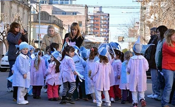 Imagen de la nota: 9 de julio: cortarán calles céntricas por acto escolar