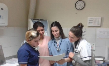 Imagen de la nota: Nuevos graduados y residentes en destacados centros de salud