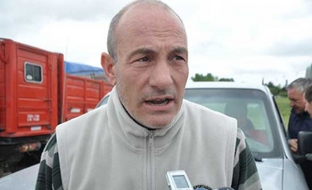 Imagen de la nota: Paro nacional de transporte de cereales en todos los puertos del país