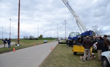 Imagen de la nota: Recambian luminarias en 226 y Emiliozzi