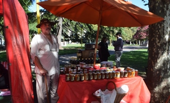 Imagen de la nota: Vuelve la feria de La Minga