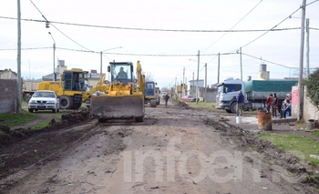 Imagen de la nota: Comenzó obra de pavimentación en barrio Facundo Quiroga II