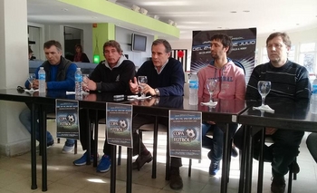 Imagen de la nota: Solo resta esperar el pitazo inicial de la Copa CAE