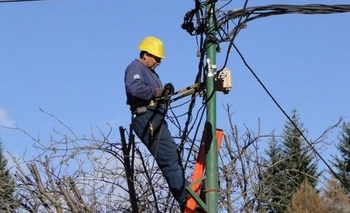 Imagen de la nota: Coopelectric colocará fibra óptica en Hinojo para mejorar internet