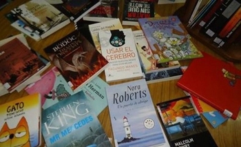 Imagen de la nota: Feria de libros usados en la Biblioteca 1° de mayo