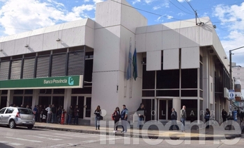 Imagen de la nota: No pago de sueldos a docentes generó malestar