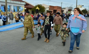 El Jardín de Infantes N° 907 celebró el Día de la Independencia Imagen de la nota: El Jardín de Infantes N° 907 celebró el Día de la Independencia