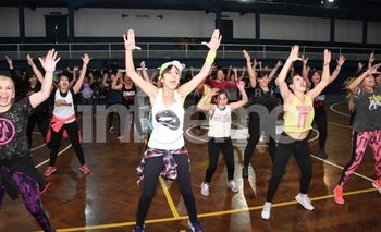 Imagen de la nota: Un éxito la zumba solidaria del Club Racing