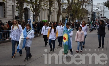 Imagen de la nota: Día de la Independencia: el desfile se hará en el parque Avellaneda 