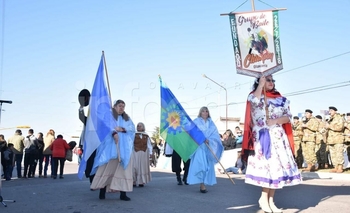 Imagen de la nota: El tradicional desfile del 9 de Julio en imágenes
