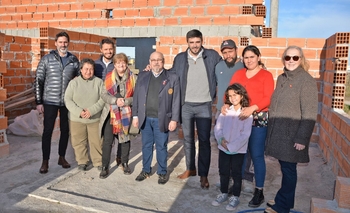 Imagen de la nota: Galli visitó el Proyecto Pro Casa del Rotary