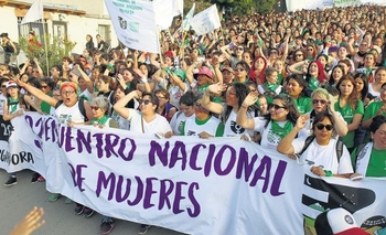Declaran de interés provincial el encuentro feminista Imagen de la nota: Declaran de interés provincial el encuentro feminista